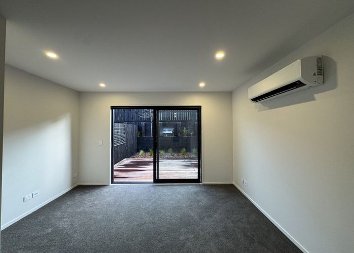  at 8/42 Brandon Road, Glen Eden, Waitakere City, Auckland