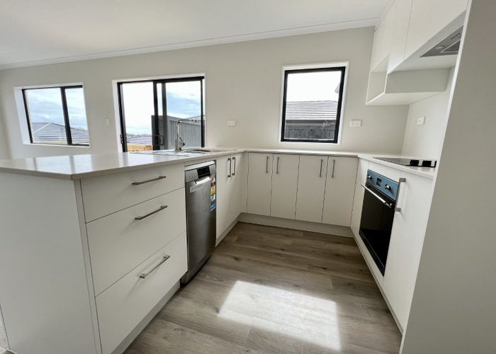  at 2/26 Pah Road, Papatoetoe, Manukau City, Auckland