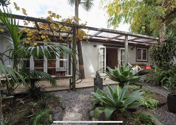  at 19 Walmer Road, Point Chevalier, Auckland