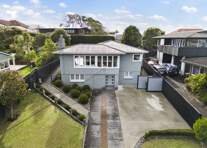  at 55 Seaview Road, Castor Bay, North Shore City, Auckland