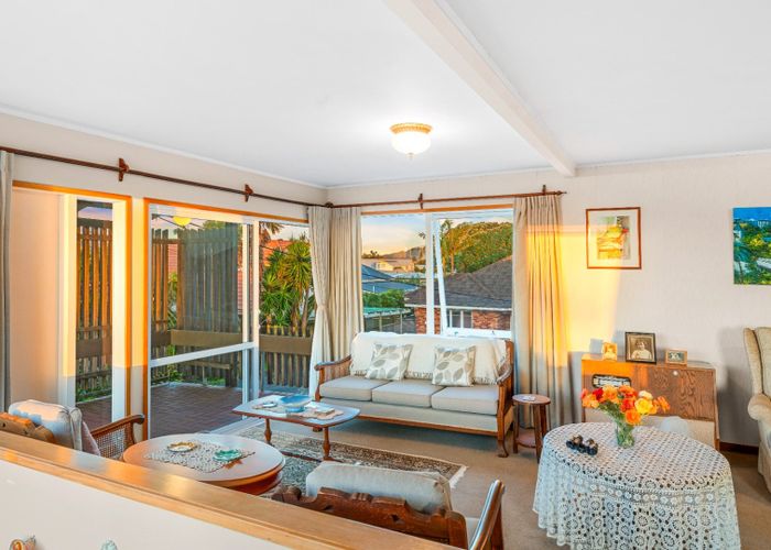  at 3/76A Lake Road , Takapuna, North Shore City, Auckland