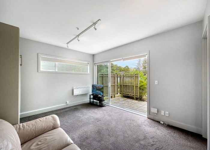  at 2/24A Glenmore Street, Thorndon, Wellington, Wellington