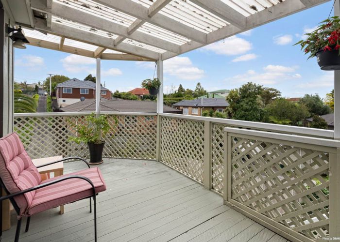  at 7A Tirimoana Road, Te Atatu South, Auckland