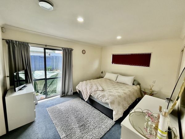  at 24 Genesis Place, Flat Bush, Manukau City, Auckland
