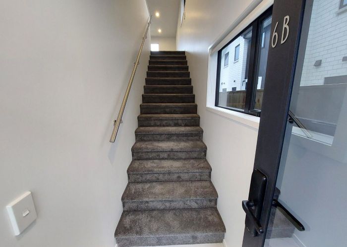  at 6B/87 Taikata Road, Te Atatu Peninsula, Waitakere City, Auckland