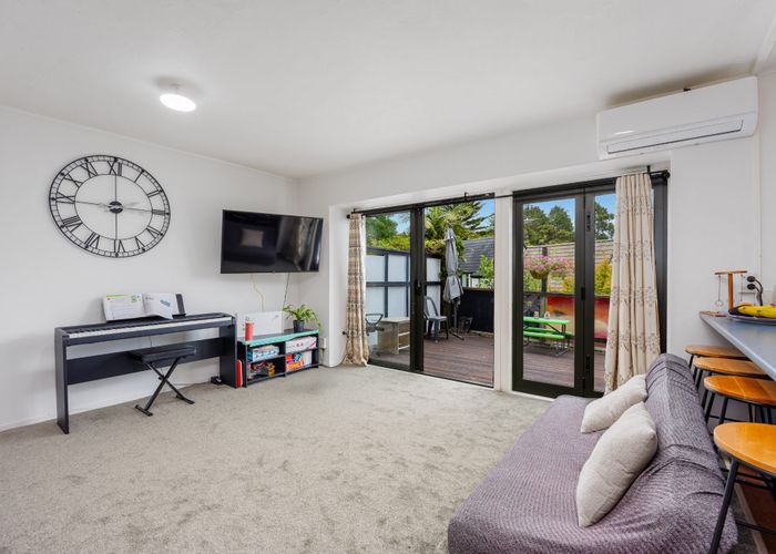  at 15/65 Rangatira Road, Beach Haven, North Shore City, Auckland