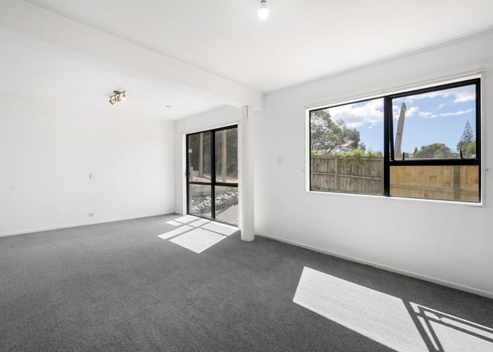  at 3/75 Stanley Road, Glenfield, North Shore City, Auckland
