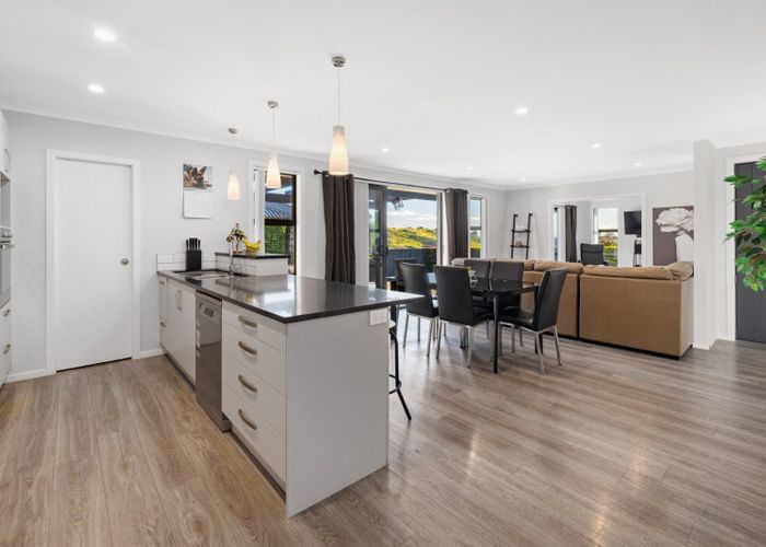  at 19 Ballintoy Park Drive, Welcome Bay, Tauranga, Bay Of Plenty