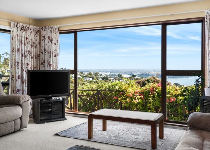  at 15 Toledo Place, Mount Pleasant, Christchurch City, Canterbury