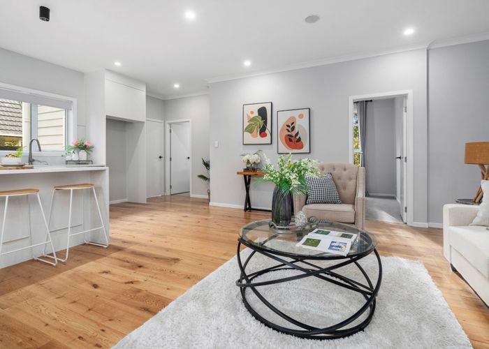  at 11 Oregon Avenue, Avondale, Auckland