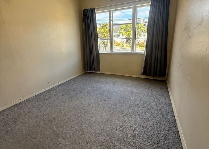  at 37 Cooper Street, Karori, Wellington