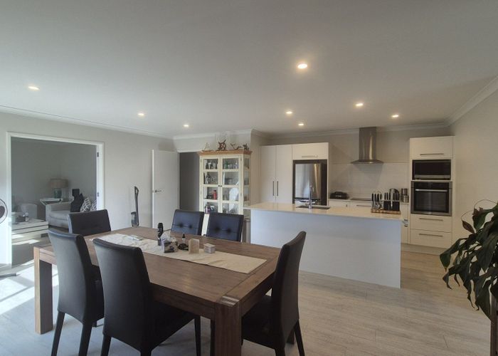 at Fearnley Grove, Pyes Pa, Tauranga, Bay Of Plenty