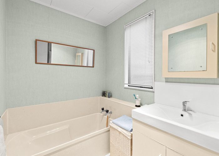  at 41 Armagh Terrace, Marton