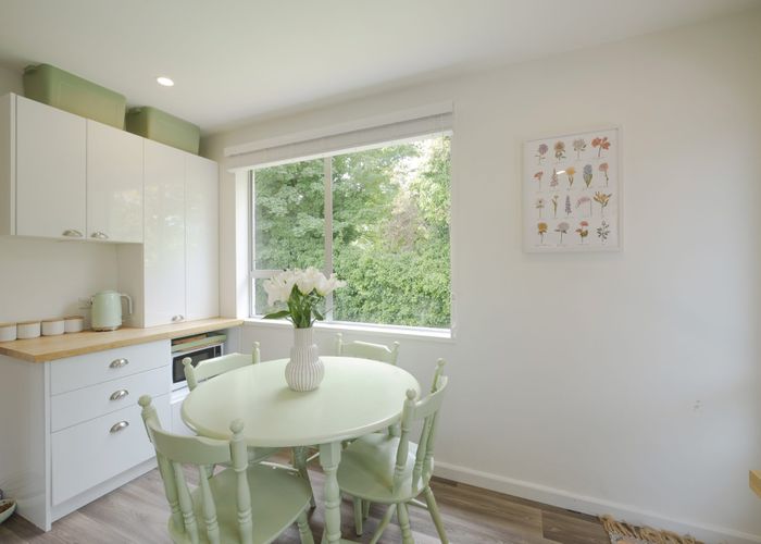 at 2/38D Cavendish Road, Casebrook, Christchurch