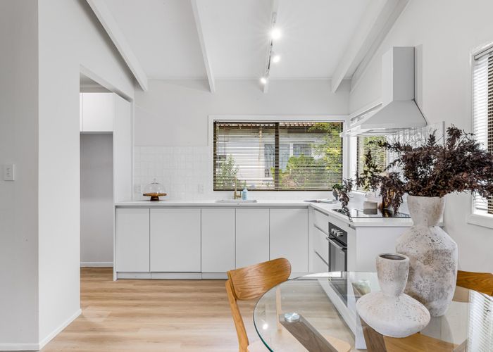  at 1/39 Sturges Road, Henderson, Waitakere City, Auckland