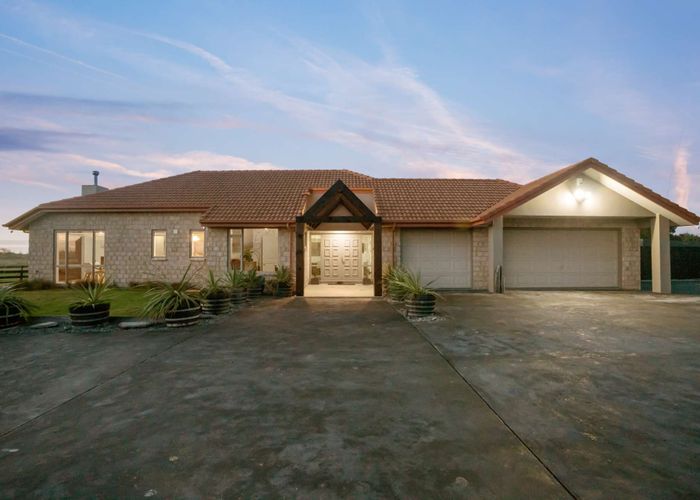  at 1055C Lower Styx Road, Brooklands, Christchurch