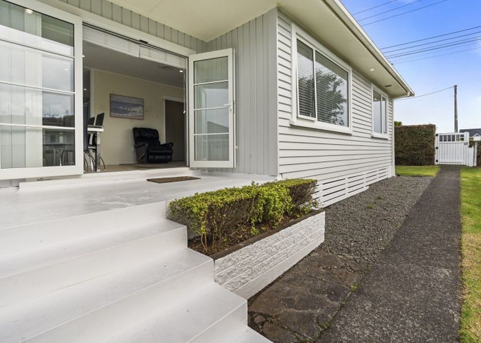  at 51 Lyn Street, Lynmouth, New Plymouth, Taranaki