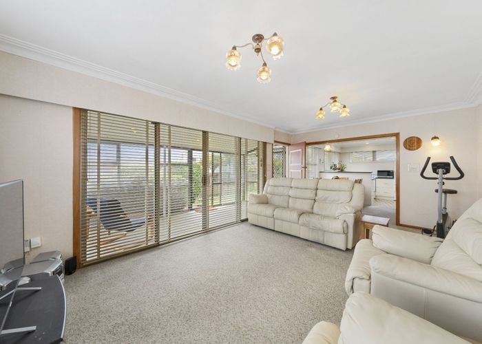  at 1 Hamilton Road, Papatoetoe, Manukau City, Auckland