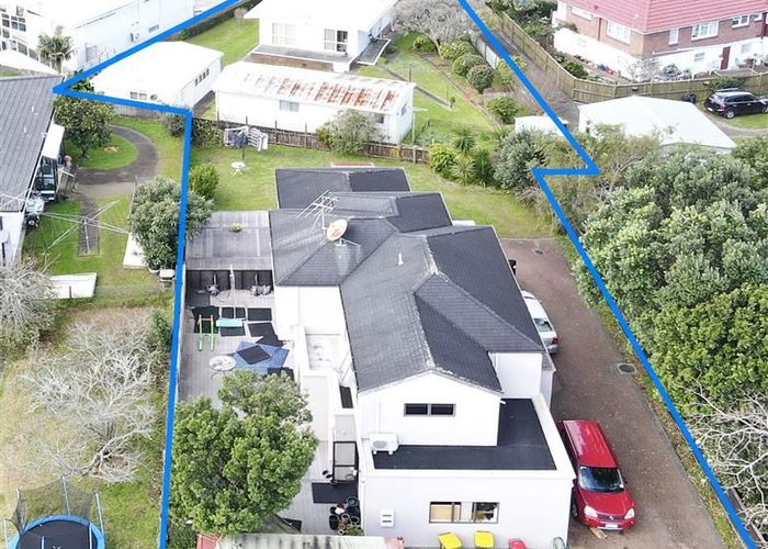  at 185A Te Atatu Road, Te Atatu South, Waitakere City, Auckland