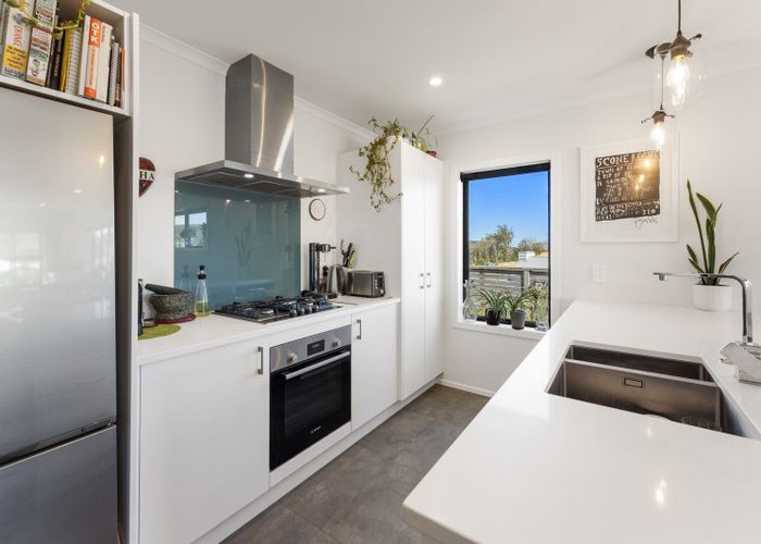  at 155 Waipounamu Drive, Kelson, Lower Hutt