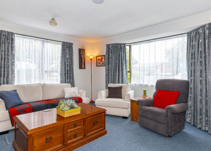  at 1/89 Avenue Road, West End, Timaru