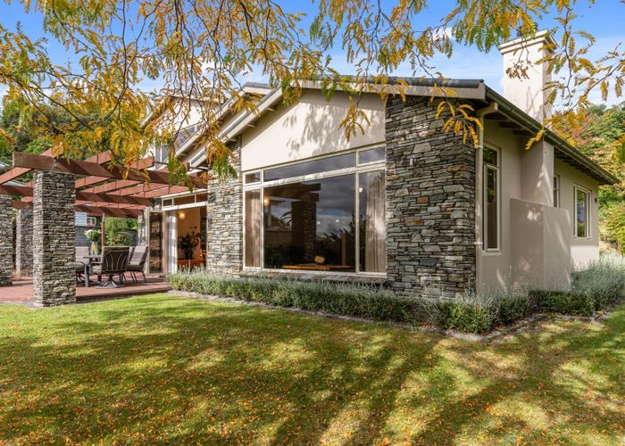  at 52 Gemini Place, Kawaha Point, Rotorua