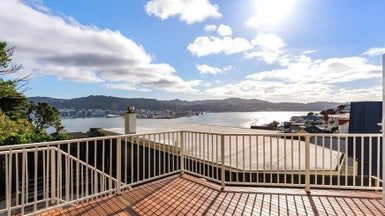  at 78 The Crescent, Roseneath, Wellington