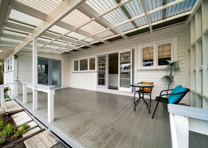  at 12 Selwyn Crescent, College Estate, Whanganui