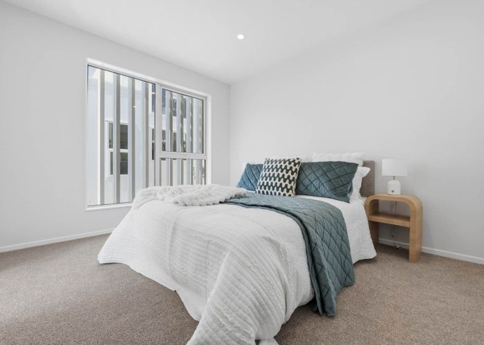  at 8/186 Forrest Hill Road, Forrest Hill, North Shore City, Auckland