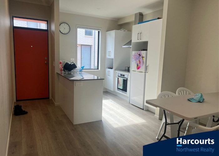  at 4 Kerewhenua Crescent, Hobsonville, Waitakere City, Auckland