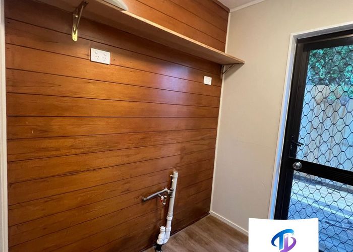  at 3/76 Kaurilands Road, Titirangi, Waitakere City, Auckland