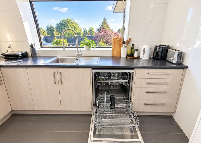  at 264 Yaldhurst Road, Avonhead, Christchurch City, Canterbury