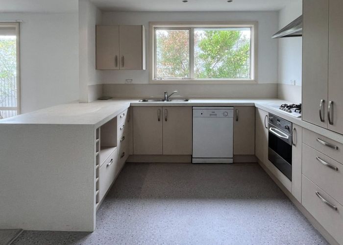  at 11 Van Asch Street, Sumner, Christchurch