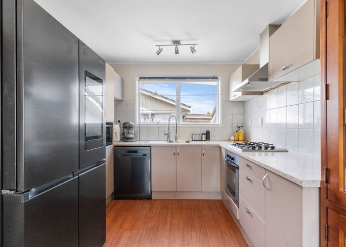  at 369 Bucklands Beach Road, Bucklands Beach, Manukau City, Auckland