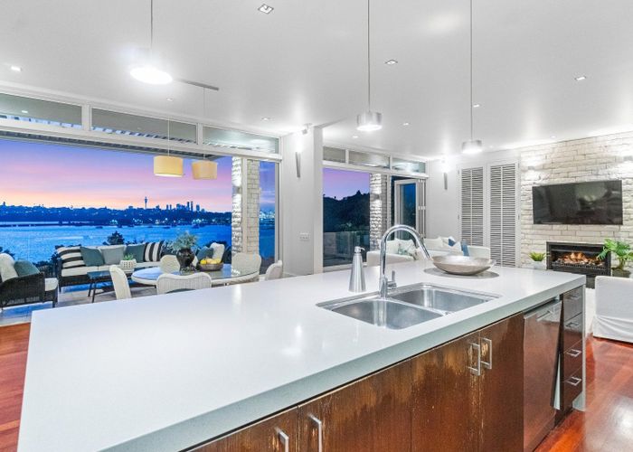  at 9 Ngapipi Road, Orakei, Auckland City, Auckland