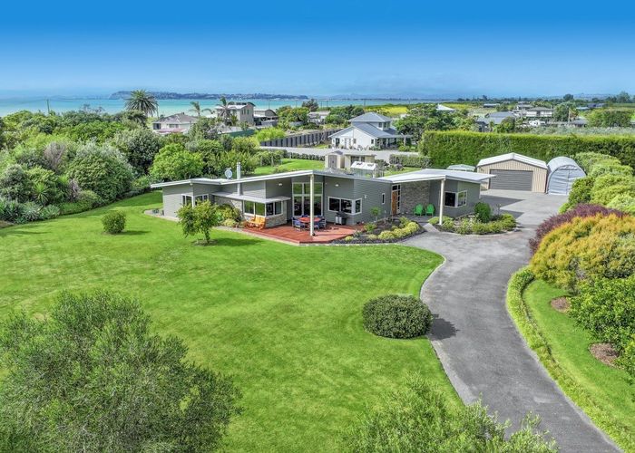  at 18 Scarrott Road, Bay View, Napier