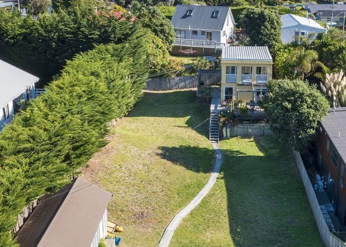  at 28 Hona Street, Waikanae Beach, Waikanae