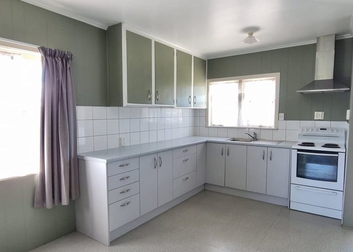  at 14 Valentine Street, Papakura, Papakura