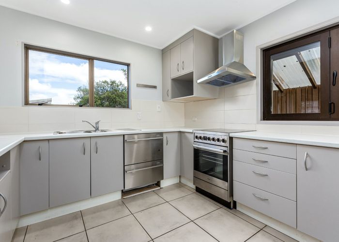  at 8 Dominica Crescent, Grenada Village, Wellington, Wellington