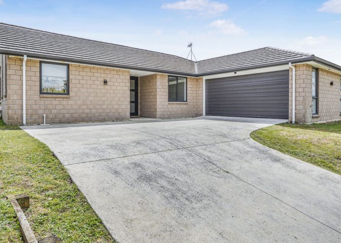  at 30 Blackwood Crescent, Glenview, Hamilton
