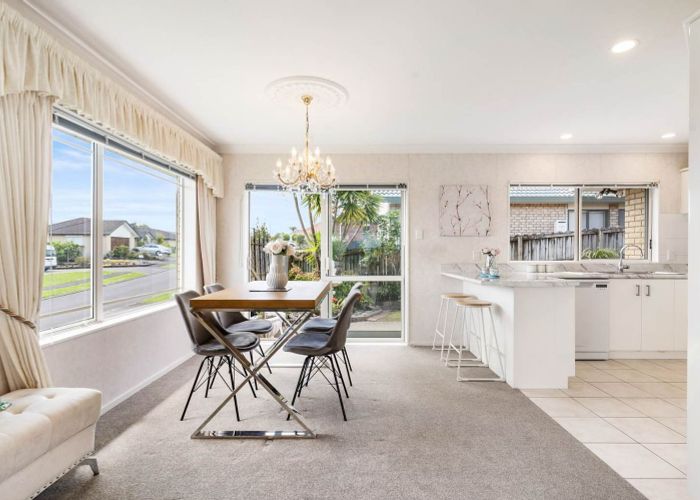  at 93 Westerham Drive, Dannemora, Auckland
