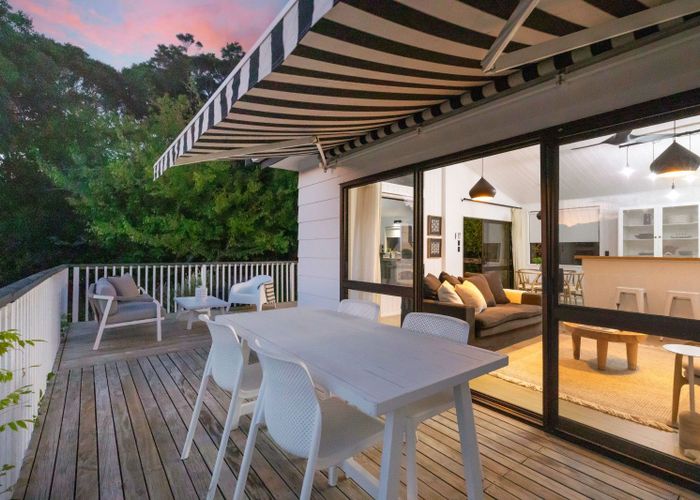  at 8 Hill Road, Palm Beach, Waiheke Island