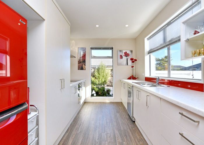  at 6 St Florian Place, Woolston, Christchurch City, Canterbury