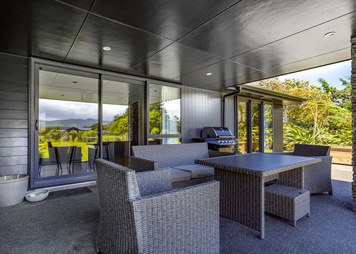  at 20 Mill Grove, Clareville, Carterton