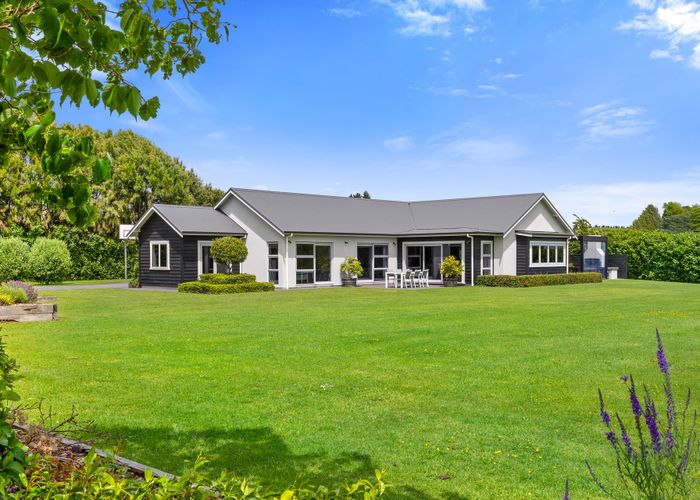  at 553 Mangorei Road, Burgess Park, New Plymouth