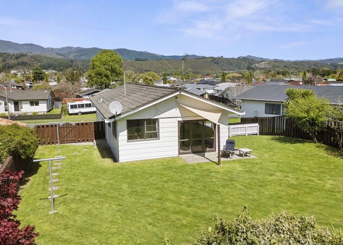  at 152 California Drive, Totara Park, Upper Hutt, Wellington