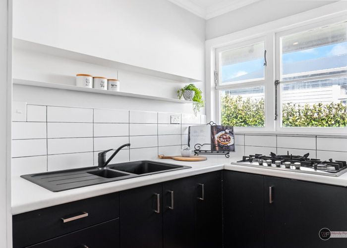  at 12A Nelson Street, Petone, Lower Hutt, Wellington