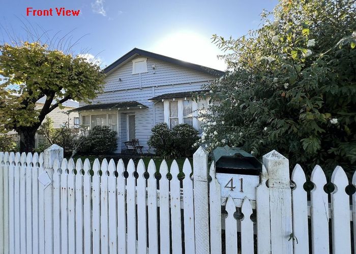  at 41 Tawera Road, Greenlane, Auckland City, Auckland