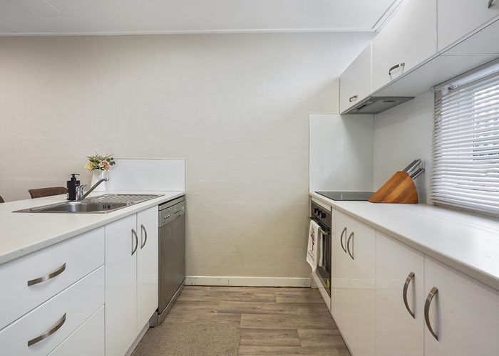  at 4/1 Coates Street, Hamilton East, Hamilton, Waikato