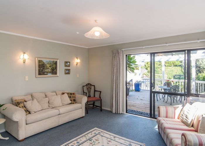  at 6 Marram Way, Peka Peka